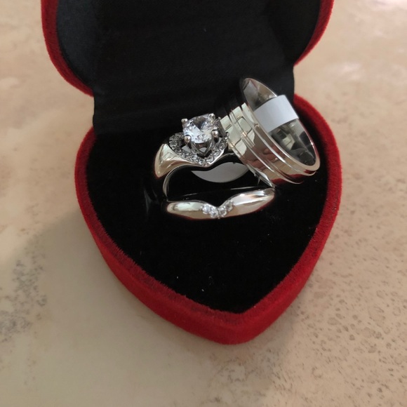 Couple Wedding Bands - Picture 2 of 8